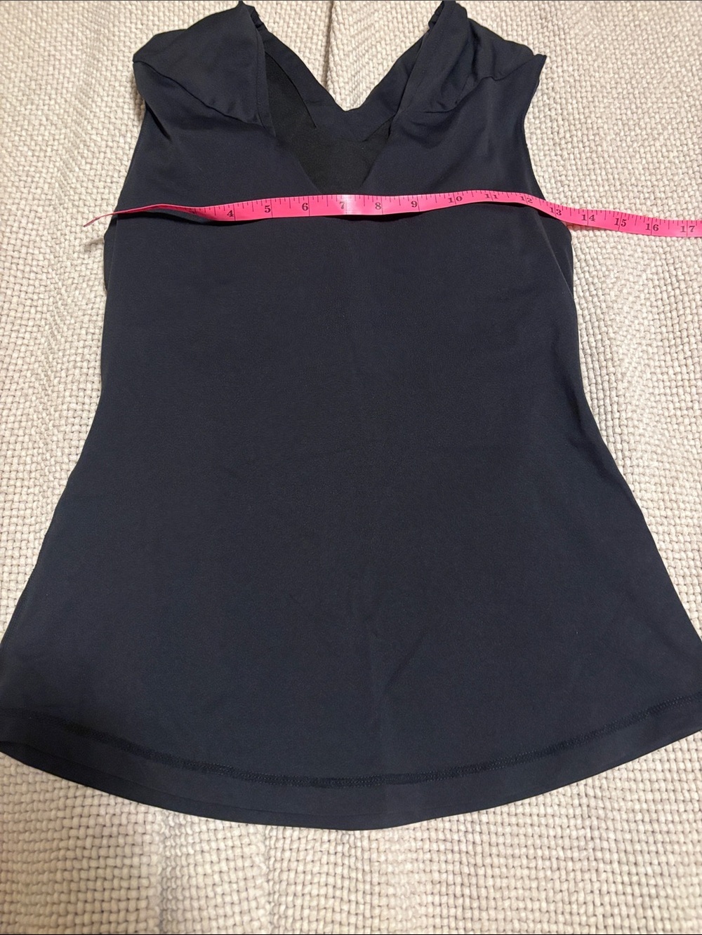 lululemon athletica black sleeveless v-neck tank